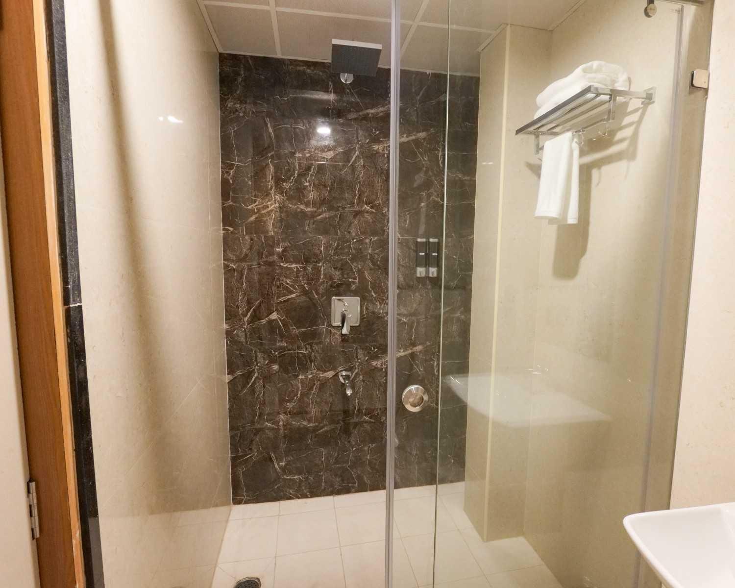 Hotel Sterling Plaza- Bangalore International Airport Dod Jala Ngoại thất bức ảnh