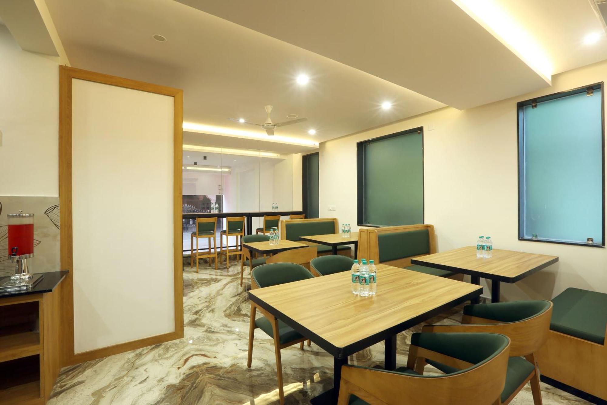 Hotel Sterling Plaza- Bangalore International Airport Dod Jala Ngoại thất bức ảnh