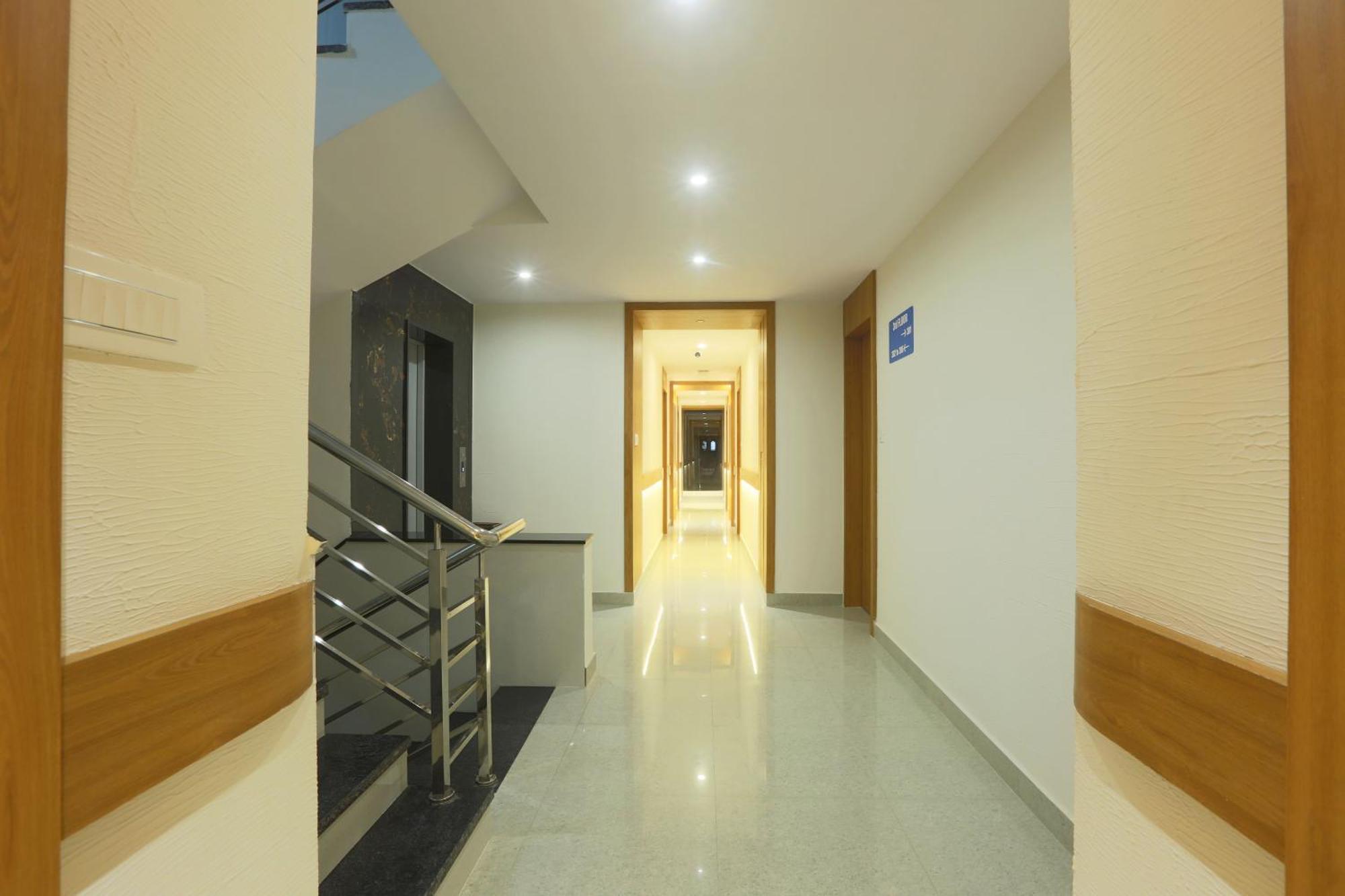 Hotel Sterling Plaza- Bangalore International Airport Dod Jala Ngoại thất bức ảnh