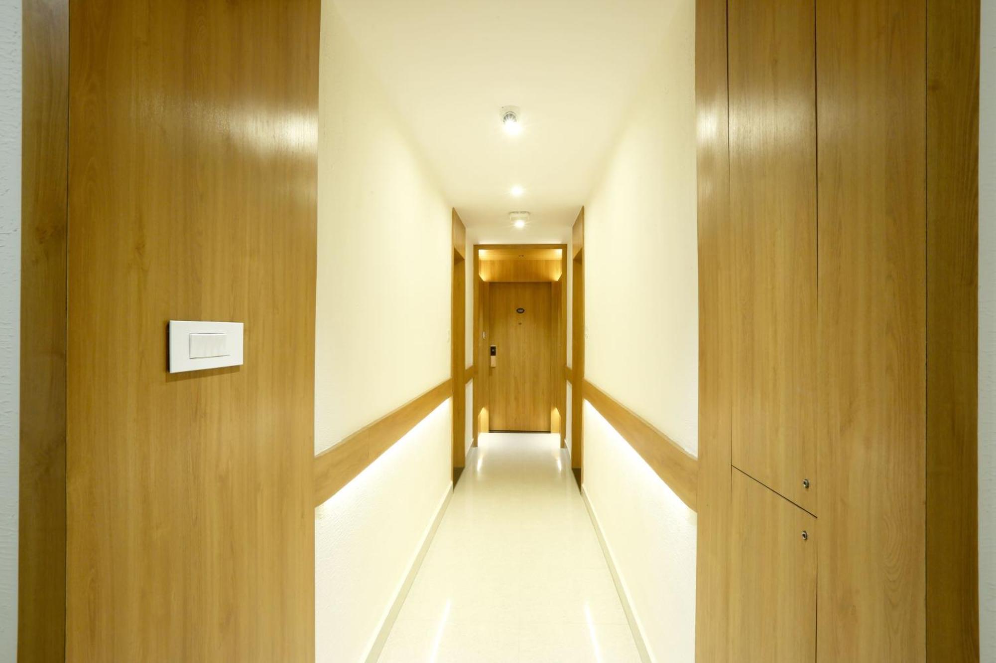 Hotel Sterling Plaza- Bangalore International Airport Dod Jala Ngoại thất bức ảnh