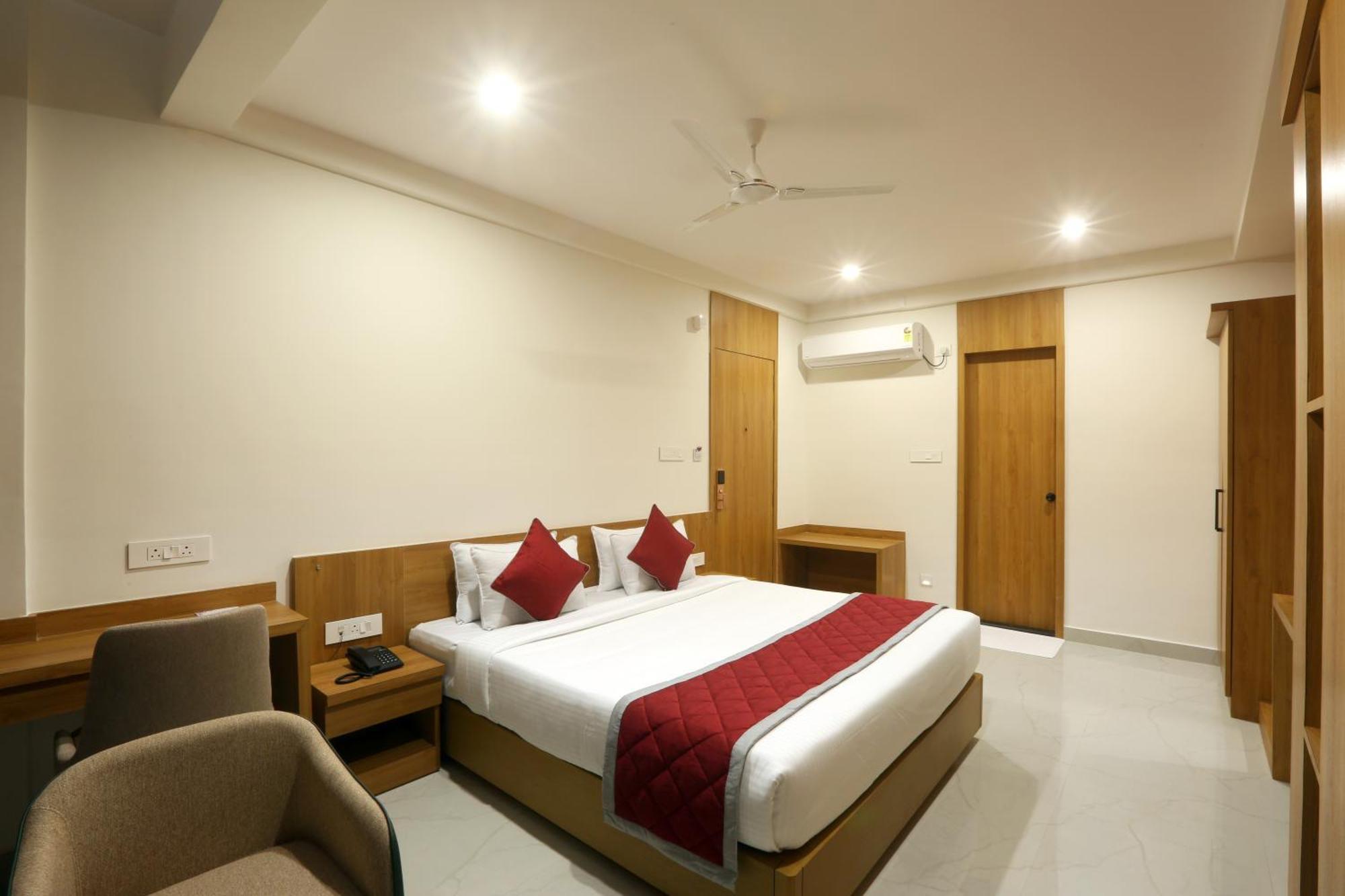 Hotel Sterling Plaza- Bangalore International Airport Dod Jala Ngoại thất bức ảnh