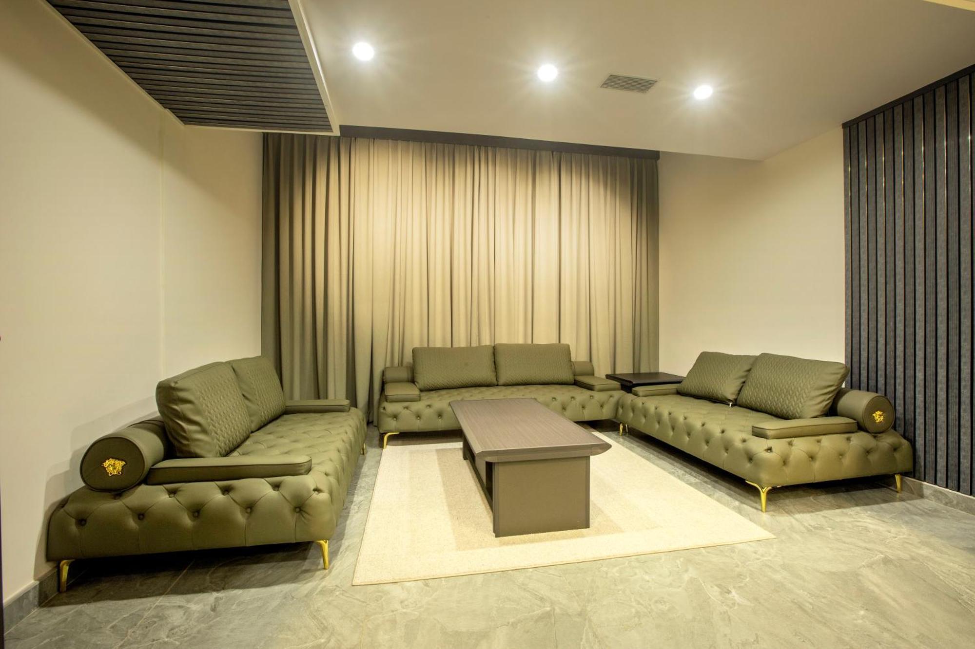 Hotel Sterling Plaza- Bangalore International Airport Dod Jala Ngoại thất bức ảnh